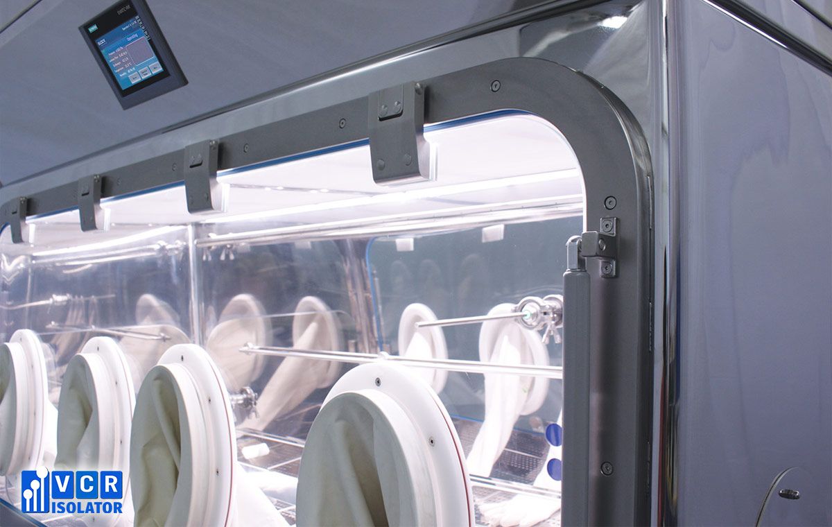Glove in Isolator Cabinet