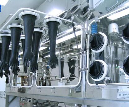 Bên trong Isolator gồm những thành phần kỹ thuật nào?
