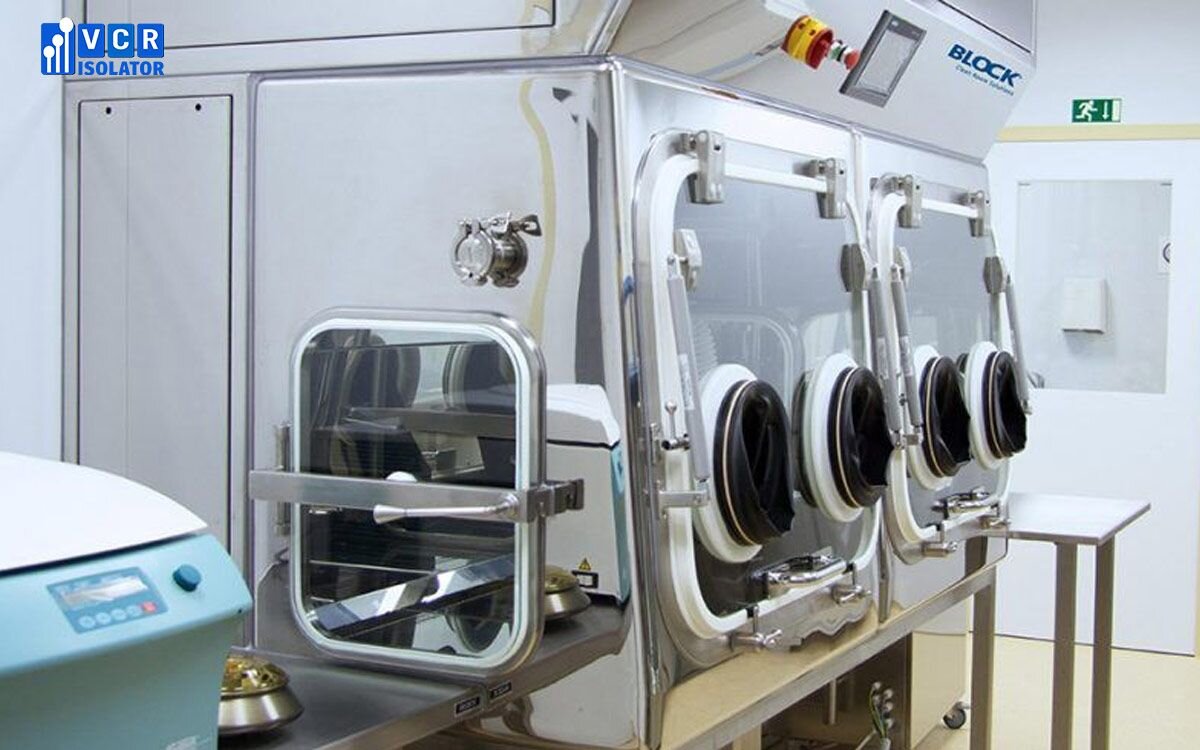 mục đích của tủ Isolator